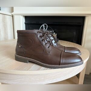 Guess|Men's Dark Brown faux leather Lace-Up Boots- Dressy Shoes,NWT,size 13•••
